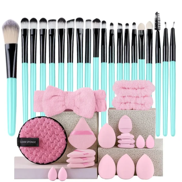 Makeup Brushes Set  Synthetic Kabuki Foundation Concealers