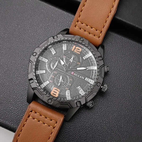 Men Fashion Leather Strap Quartz Wristwatch