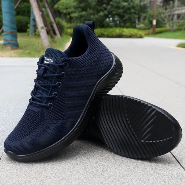 Men's Lightweight Running Shoes