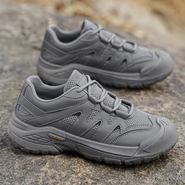 2025 new fashionable and trendy men's shoes, comfortable and versatile