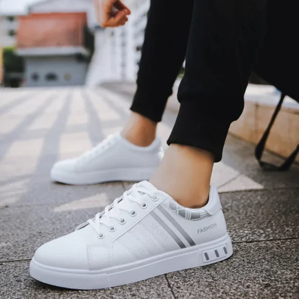 Men's White Casual Sneakers