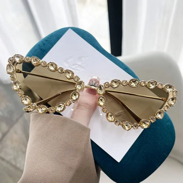 Cat Eye Metal Frame Sunglasses